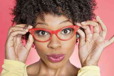 Comment Peindre des Montures de Lunettes