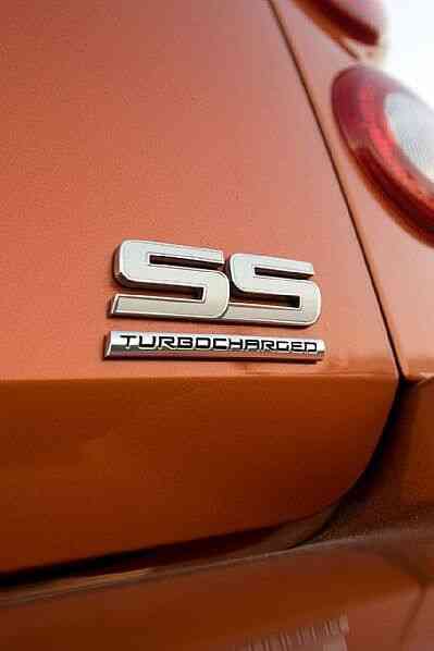 Comment debadge une voiture ou supprimer des logos de voitures