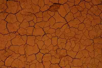 Comment Réparer les Fissures dans la pâte Polymère Sculpte