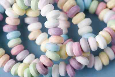Comment Faire des Colliers de Bonbons pour l