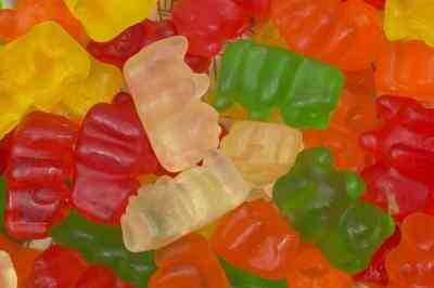 Comment Trouver la Masse, la Densité & Volume de Gummy Bears