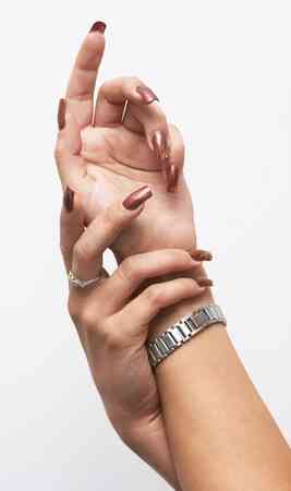 Comment Utiliser une lime à Ongles Électrique