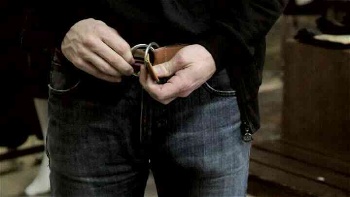 Comment Attacher une Ceinture Avec Deux Anneaux