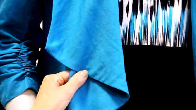 Ce Genre de tee-Shirt Va de pair Avec une Jupe Crayon?