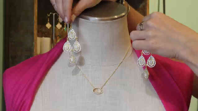 Comment Accessoiriser une Robe de Fantaisie