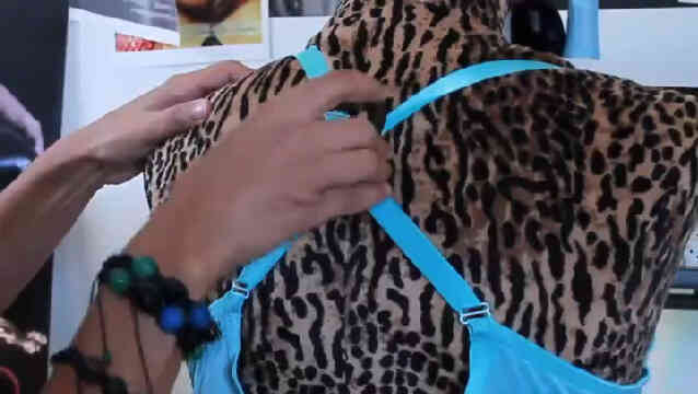 Comment Garder le soutien-gorge Bretelles Jusqu
