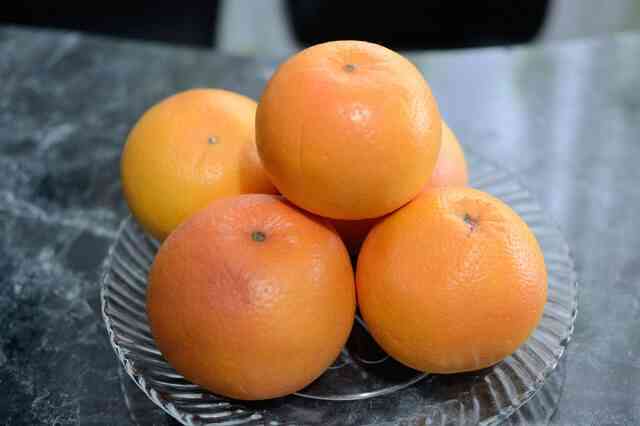 Comment Manger un Pamplemousse