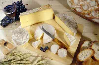 Puis-je Remplacer le Brie de Stracchino?