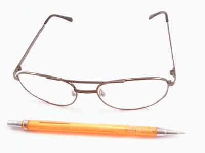 Comment Ajuster les Temples sur les Lunettes