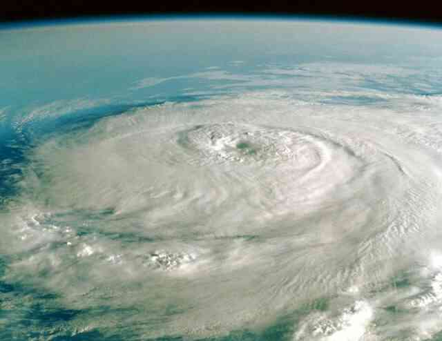 Les Conditions Climatiques Créer un Ouragan