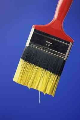 Comment baisser le Ton Vif de la Peinture Jaune
