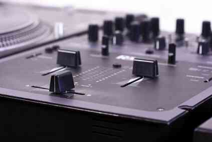 Comment Utiliser un Virtual DJ sur YouTube