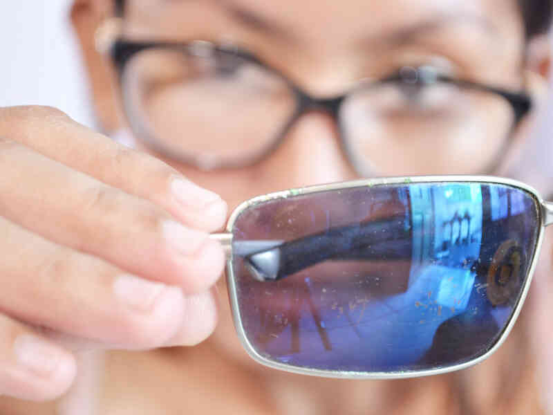 Comment Repérer les Fausses Lunettes de soleil Oakley